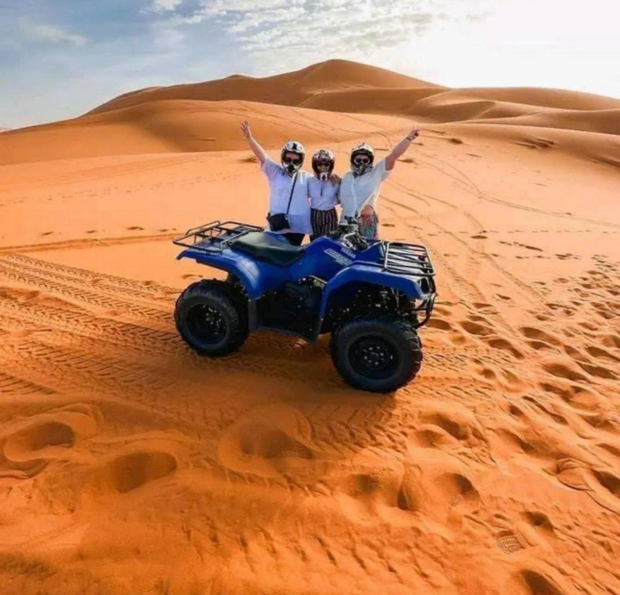 Bed and Breakfast Luxury Bedouin Camp Merzouga Esterno foto