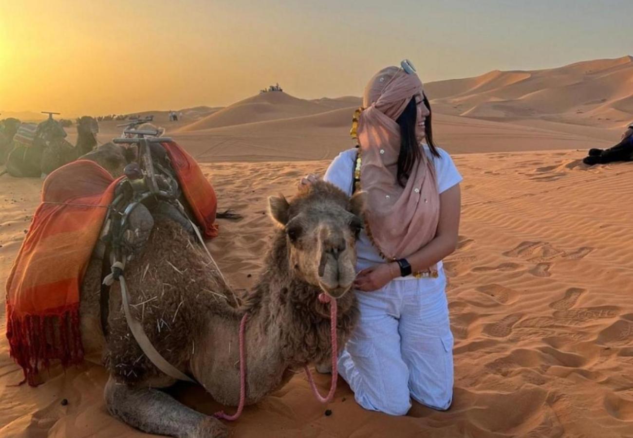 Bed and Breakfast Luxury Bedouin Camp Merzouga Esterno foto
